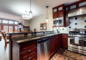 Juniper Crest 6 Apartment