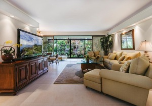 Kahala Beach #344 Vacation Rental