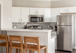 Kasa | Comfortable 1BD in South Houston | Pearland