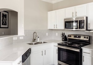 Kasa | Family Friendly 2BD in South Houston | Pearland