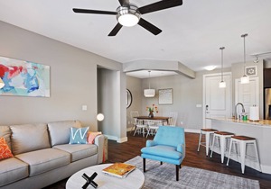 Kasa | Luxurious Amenities + Fast Wifi | Frisco