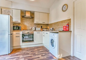 Kingfisher Lakeside Lodge