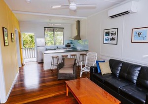 Kooyong Apartment 3