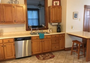 Kork Haus - Whole house rental in Downtown Hermann