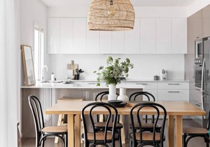 Kove at Caves Beach- Beach and pool access