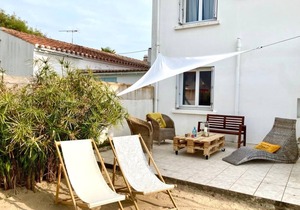 L'Epine center, a family house near the beach, 10 people