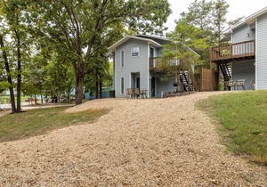 Lake Lodge 41 - Resort Next to Silver Dollar City!