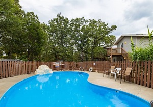 Lake Lodge 45 - Resort Next to Silver Dollar City!