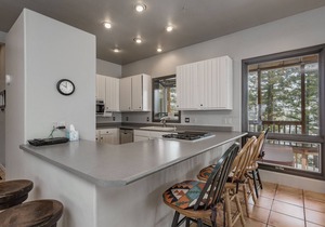 Lake Purgatory Hot Tub Pool Table Awesome Lake Views Pet Friendly Great Location