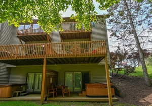 Lakefront Townhouse #33 w/Hot Tub, 2 Gas Fireplaces, & Foosball Table!