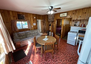 Lakeside Retreat - Cozy Cabin 2 at Green Valley Resort