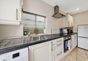 Large Cambridge House - Sleeps 10 - Amazing Location - Parking