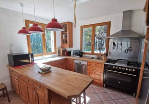 Large chalet for 18 people in Réallon
