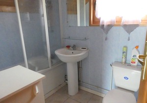 Large chalet sleeps 8 in Réallon