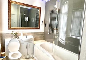 Large Luxury Apartment Blackpool