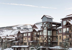 Last-Minute Savings! Penthouse with Ski-in/Ski-out Access and Private Hot Tub!