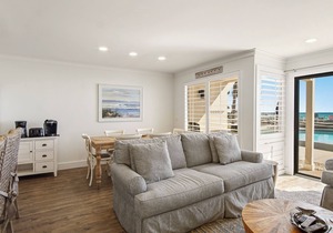 Latitude 16 - Spectacular oceanfront views!1BD/2BA. Sleeps 6