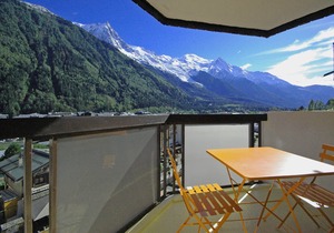 Le Beausite C Apartment - an apartment that sleeps 5 guests in 2 bedrooms