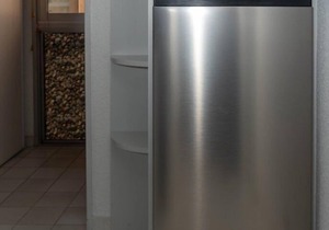 Le Lavandou, Nice one-bedroom to rent for 4 people, seaview, steps from the beach