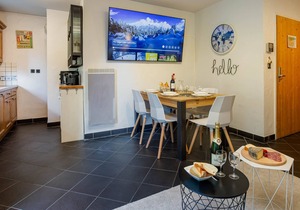 Le Paradis 15 Apartment - an apartment that sleeps 4 - 6 guests in 2 bedrooms