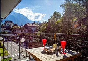 Le Paradis 15 Apartment - an apartment that sleeps 4 - 6 guests in 2 bedrooms