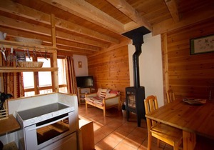 Le Queyrellin hameau des Chazals Nevache Hautes Alpes