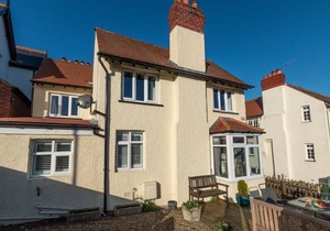 Lezayre - Three Bedroom House, Sleeps 6