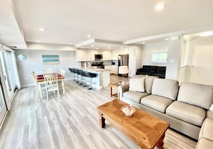 LINENS & DAILY ACTIVITIES INCLUDED! OCEANFRONT/BOARDWALK BUILDING W/ROOFTOP POOL Completely remodeled kitchen with all-new cabinets and appliances, open floor plan and eat-at counter.