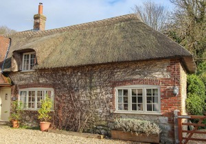LITTLE FORGE, romantic, with open fire in West Lulworth