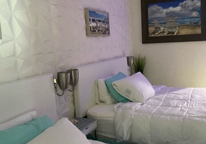 LOCATION-LOCATION-LOCATION -Ocean Front studio @Sands Ocean Club/Ocean Annie’s