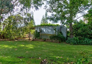 Lockhart Leafy Cottage