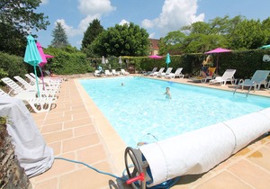 Lodging complex for 15 people max in Quercy by the Dordogne valley