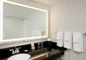Look No Further! 4 Relaxing Units, Near Wynwood!