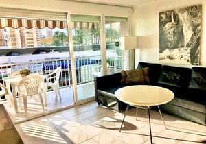 Los Ranchos Apartment