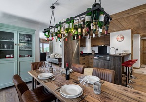 Lovely apartment in Courchevel Le Praz, close to slopes, with parking and wifi