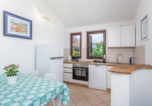 Lovely apartment in Pinezici with WiFi