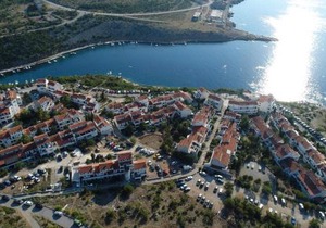 Lovely Apartment In Stinica With Wifi