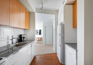 Lovely Downtown Bellevue Studio w/Gym, W/D, near shops, by Blueground