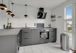 Lovely home in Bogense with WiFi