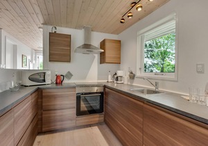 Lovely home in Hemmet with house a panoramic view
