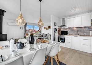 Lovely home in Hvide Sande with sauna