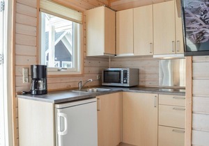 Lovely home in Thyborøn with WiFi