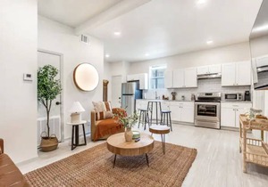Lovely One Bedroom Apartment Near Downtown