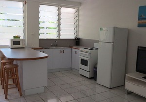 "LOYANG APARTMENT 1" in Arcadia