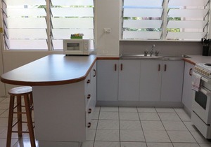 "LOYANG APARTMENT 1" in Arcadia