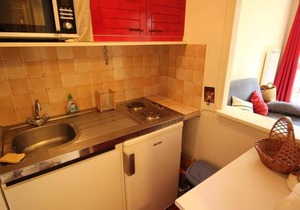 Luchon - T2 avec balcon, animaux admis, parking - FR-1-313-146