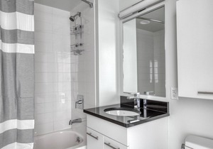 Luxe Seaport Studio w/ W/D, Gym, Outdoor Space, by Blueground