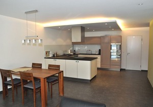 Luxurious, beautiful 5* apartment in a central, sunny and quiet residential area