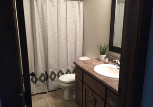 Luxurious Lakehouse Living at Bridges Bay! Sleeps up to 10 people!