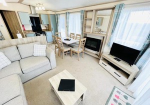 Luxury 2 Bedroom Caravan MC35, Shanklin, Isle of Wight